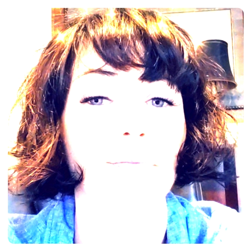 Meet your Posher, Suzi